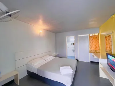 Summer Hotel – Foto 7